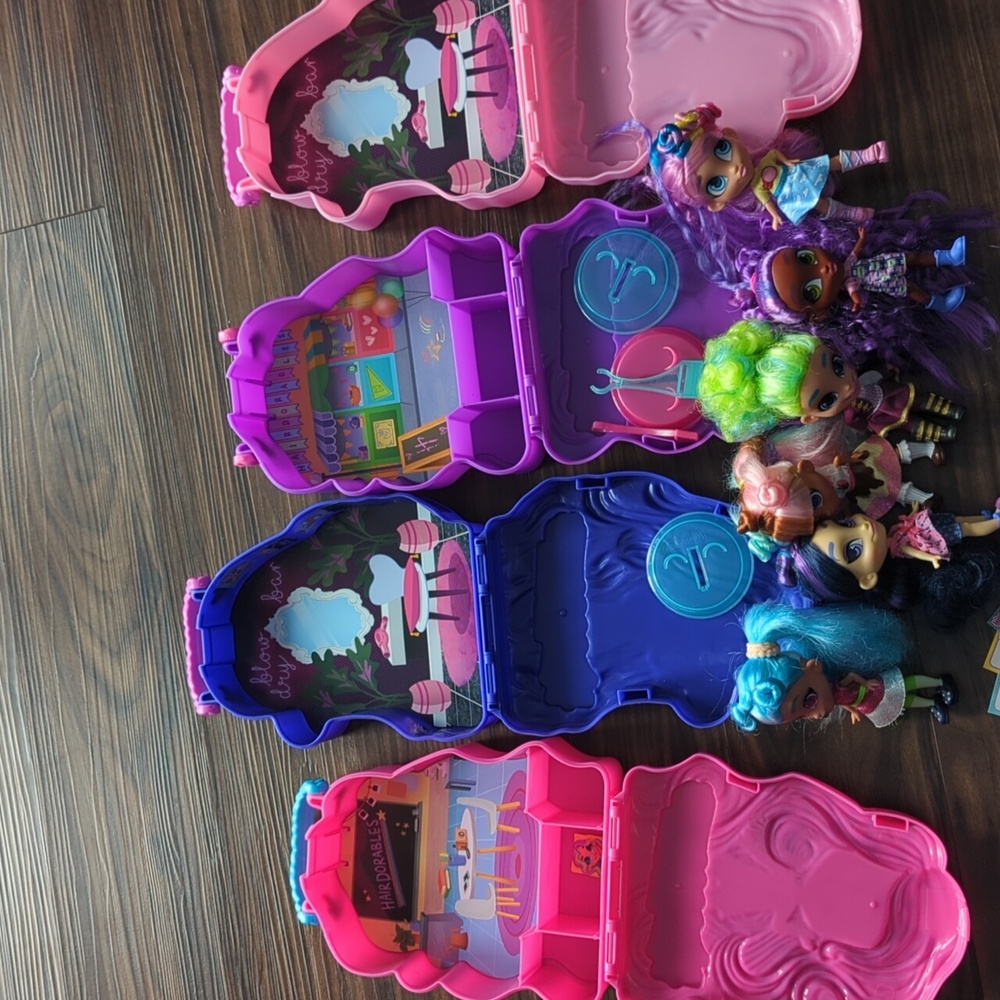 HAIRDORABLES dolls - Picture 4 of 5